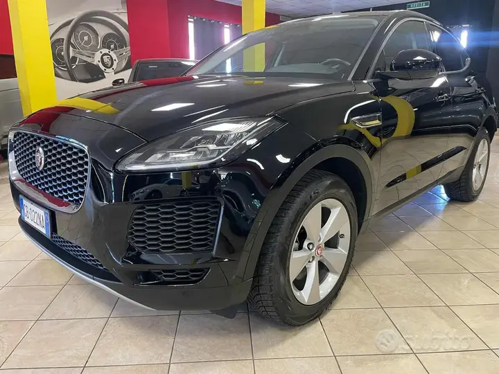 Jaguar E-Pace 2020 photo 2