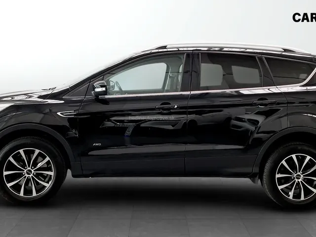 Ford Kuga 2019 photo 2