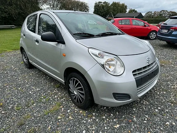 Suzuki Alto 2010 photo 4