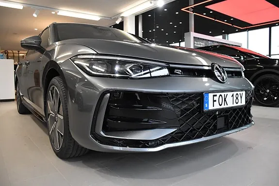Volkswagen Passat 2026 photo 4