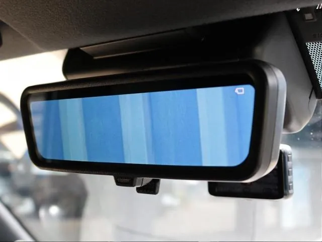 Toyota Hiace 2021 photo 3