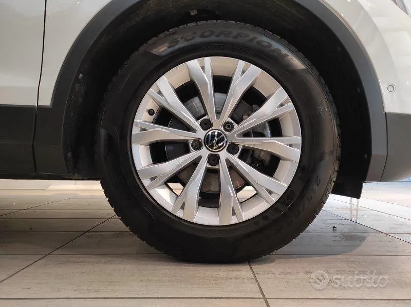 Volkswagen Tiguan 2023 photo 5