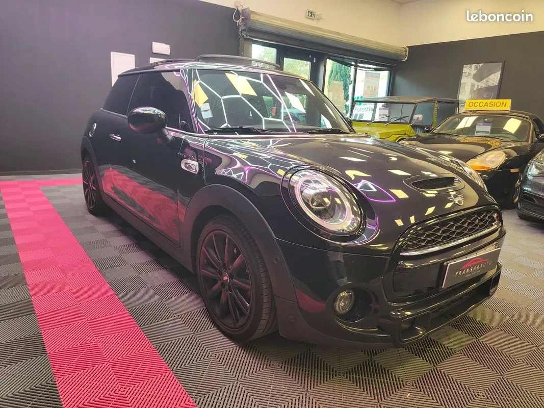 Mini Cooper S 2020 photo 5