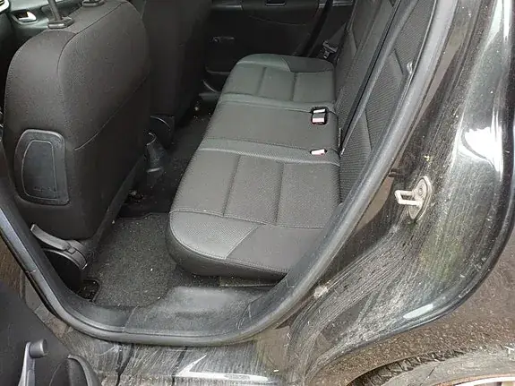 Peugeot 207 2010 photo 4