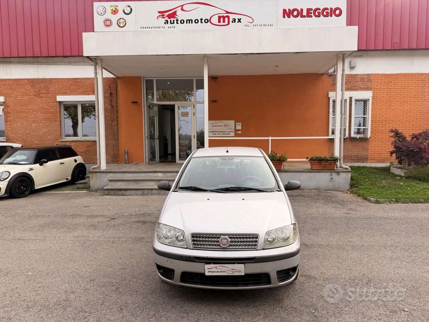 Fiat Punto 2010 photo 4