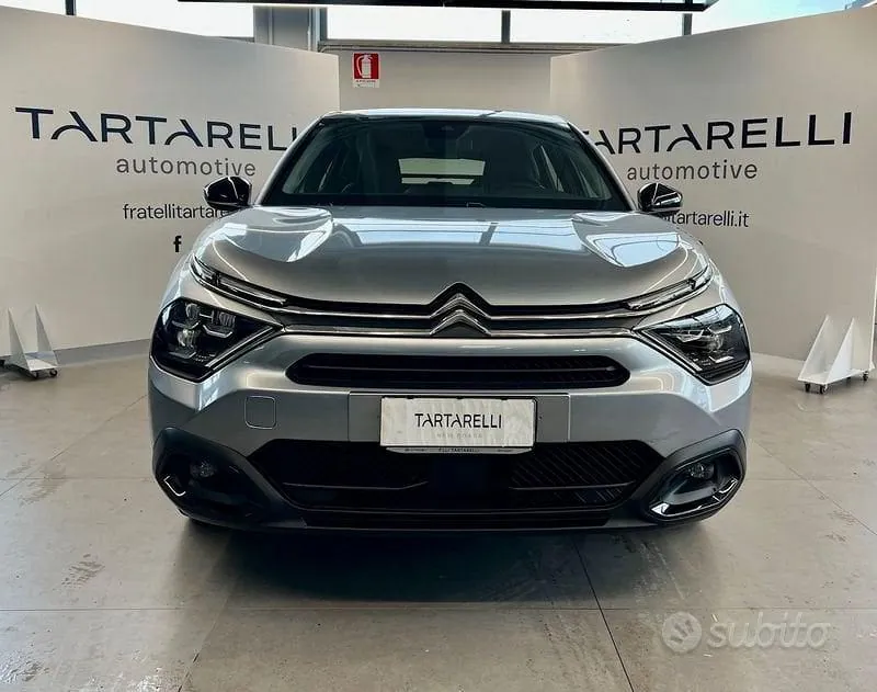 Citroen C4 2023 photo 2