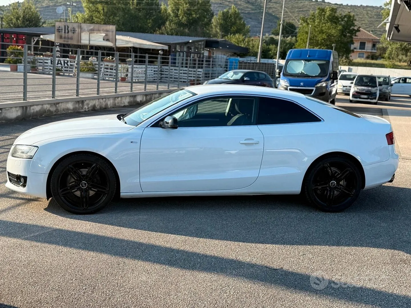 Audi A5 2011 photo 3