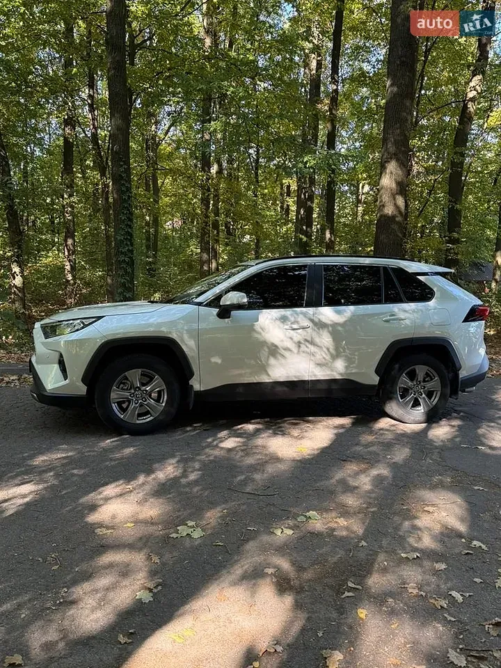 Toyota Rav4 2024 photo 5