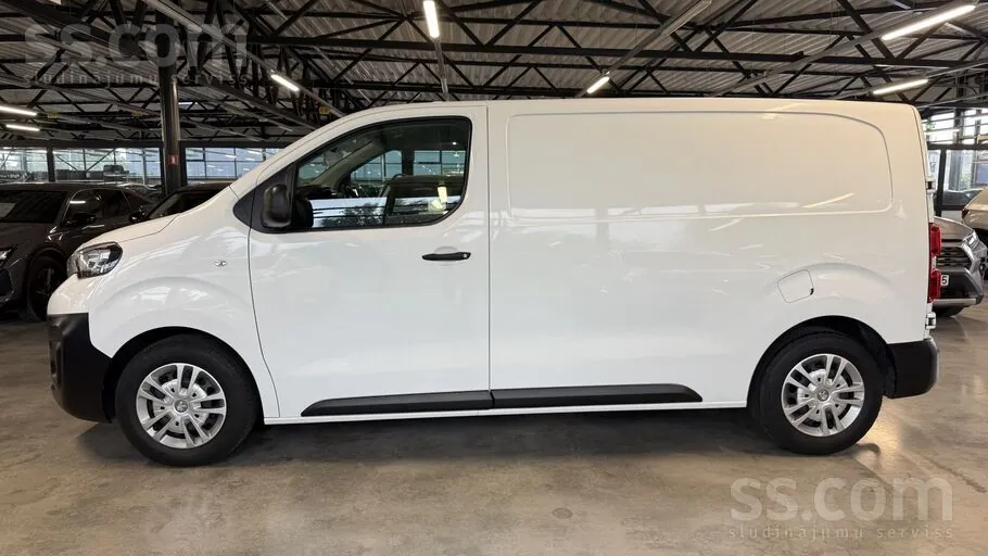 Peugeot Expert 2022 photo 2