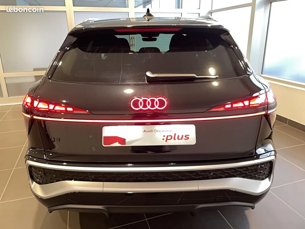 Audi Q3 2025 photo 4