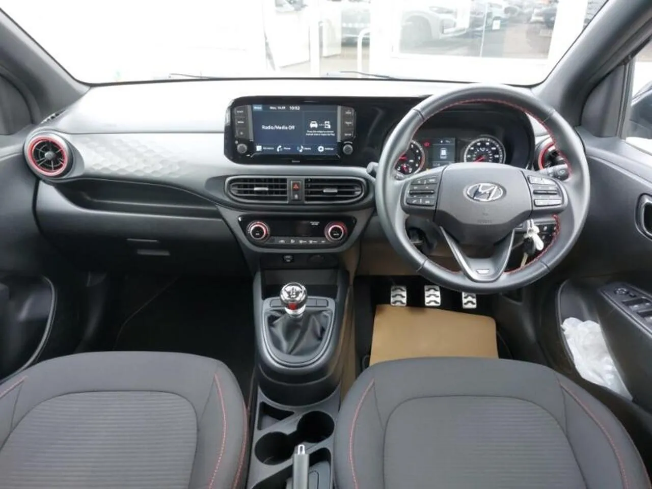 Hyundai I10 2022 photo 3