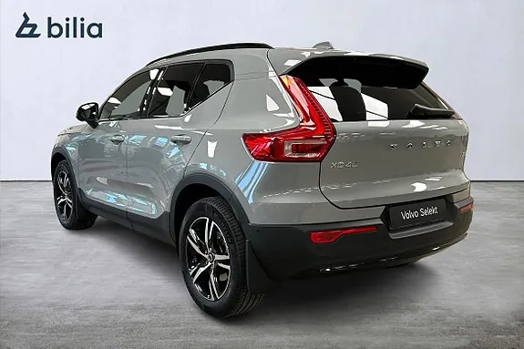 Volvo Xc40 2025 photo 2