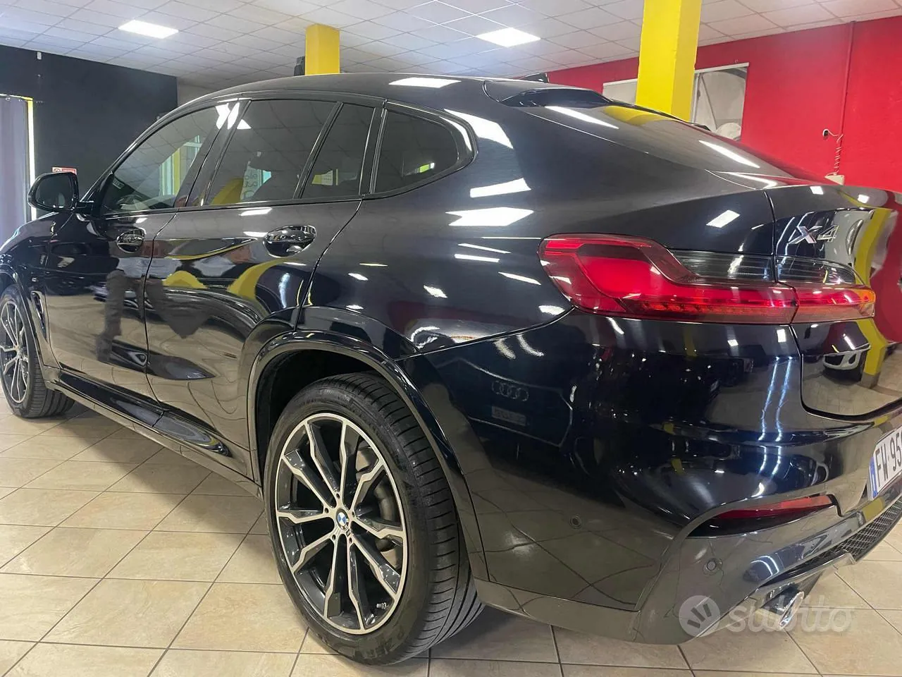 BMW X4 2019 photo 2