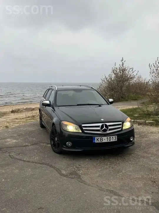 Mercedes-Benz C220 2008 photo 3