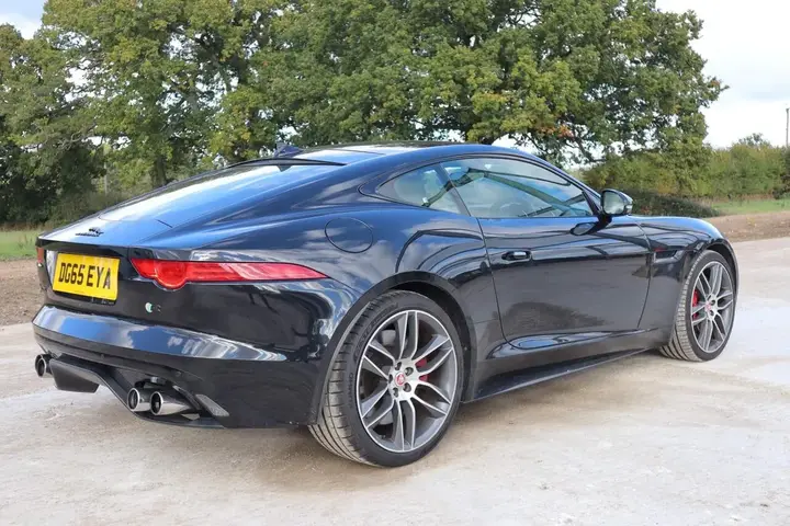 Jaguar F-Type 2015 photo 3