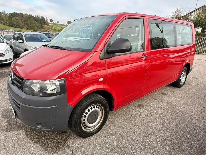 Volkswagen T5 2012 photo 2