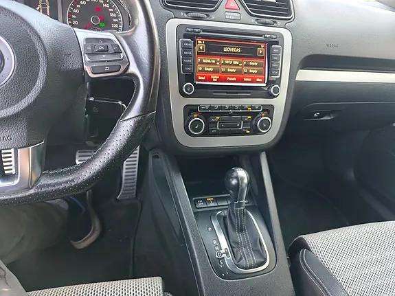 Volkswagen Scirocco 2010 photo 4