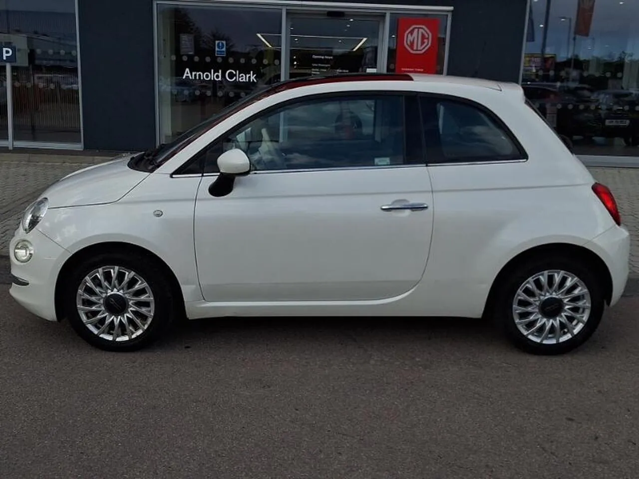 Fiat 500 2016 photo 4