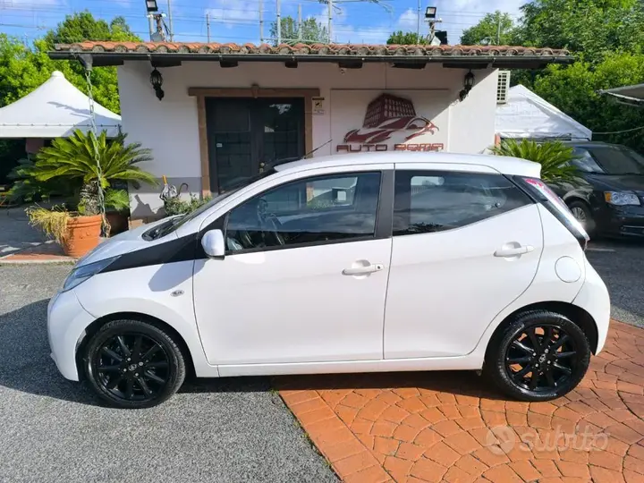 Toyota Aygo 2016 photo 2