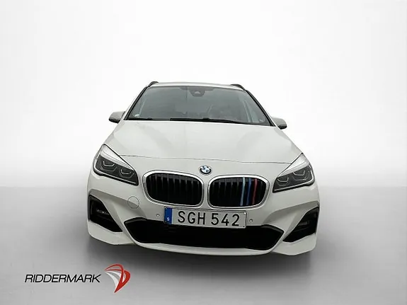 BMW 220I 2019 photo 2
