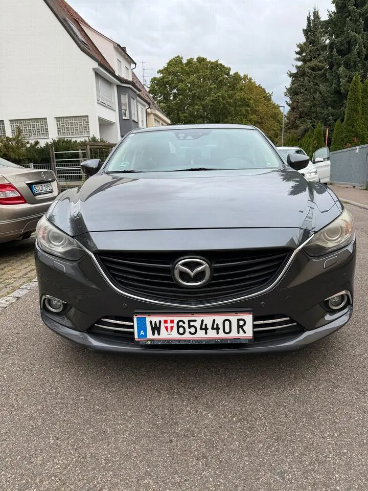 Mazda 6 Limousine
