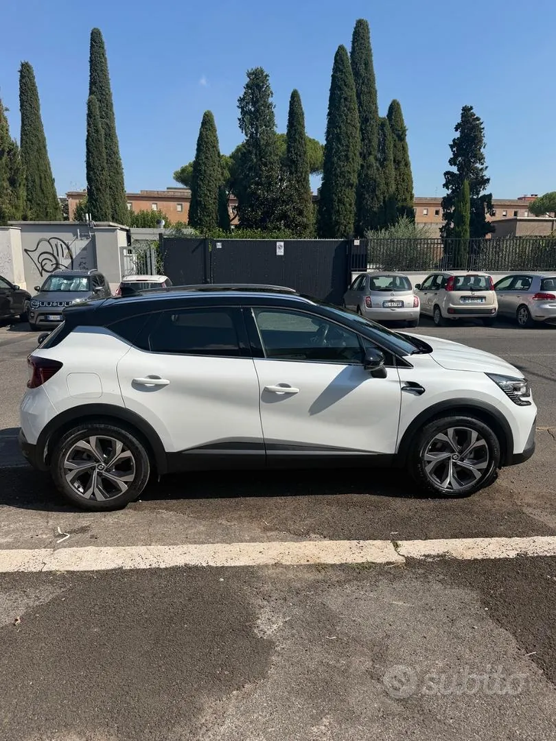 Renault Captur 2022 photo 4