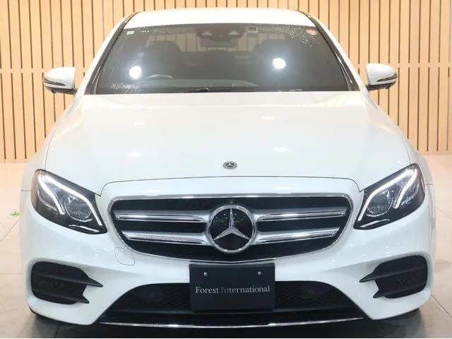 Mercedes-Benz E-Class 2019 photo 5