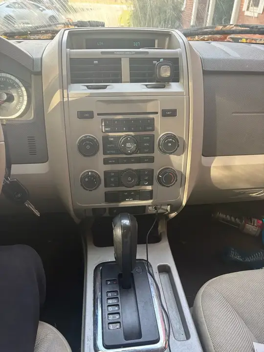 Ford Escape 2008 photo 5