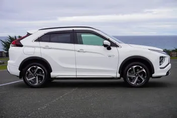Mitsubishi Eclipse Cross 2025 photo 3