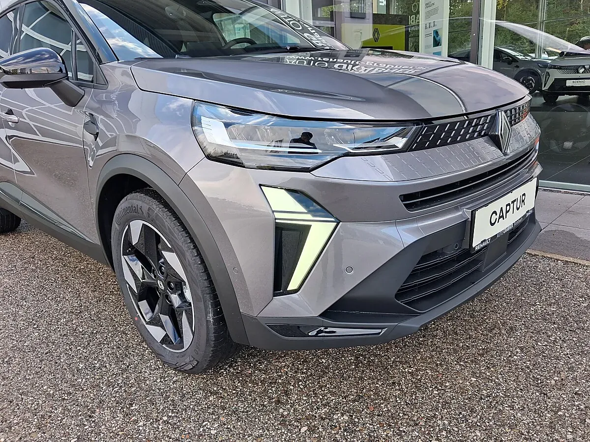 Renault Captur photo 3