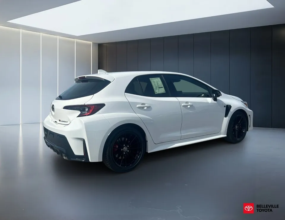 Toyota Gr Corolla 2026 photo 5