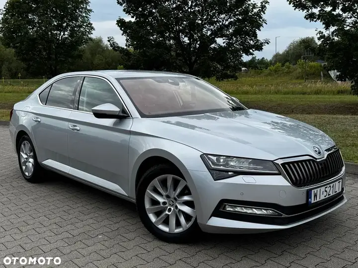 Skoda Superb 2022 photo 4