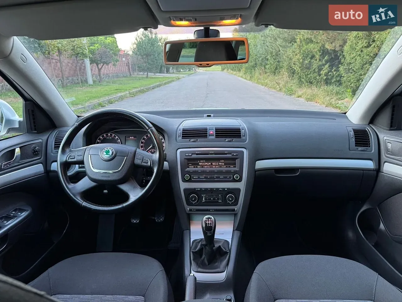 Skoda Octavia 2013 photo 2