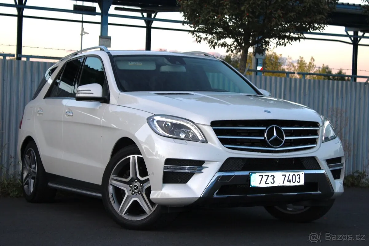 Mercedes-Benz Ml Class 2015 photo 3