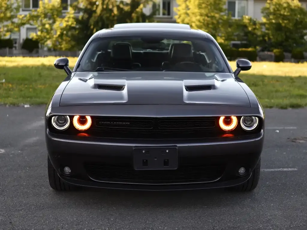 Dodge Challenger 2018 photo 2