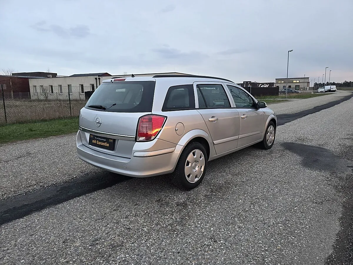 Opel Astra 2005 photo 3