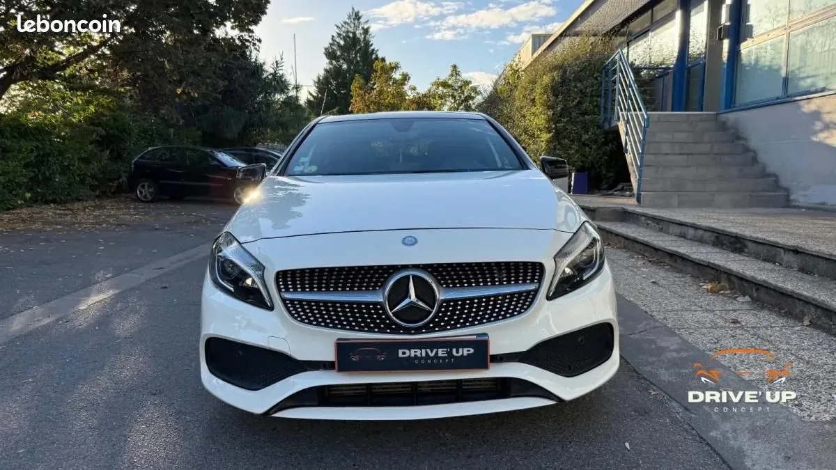 Mercedes-Benz A-Class 2017 photo 2