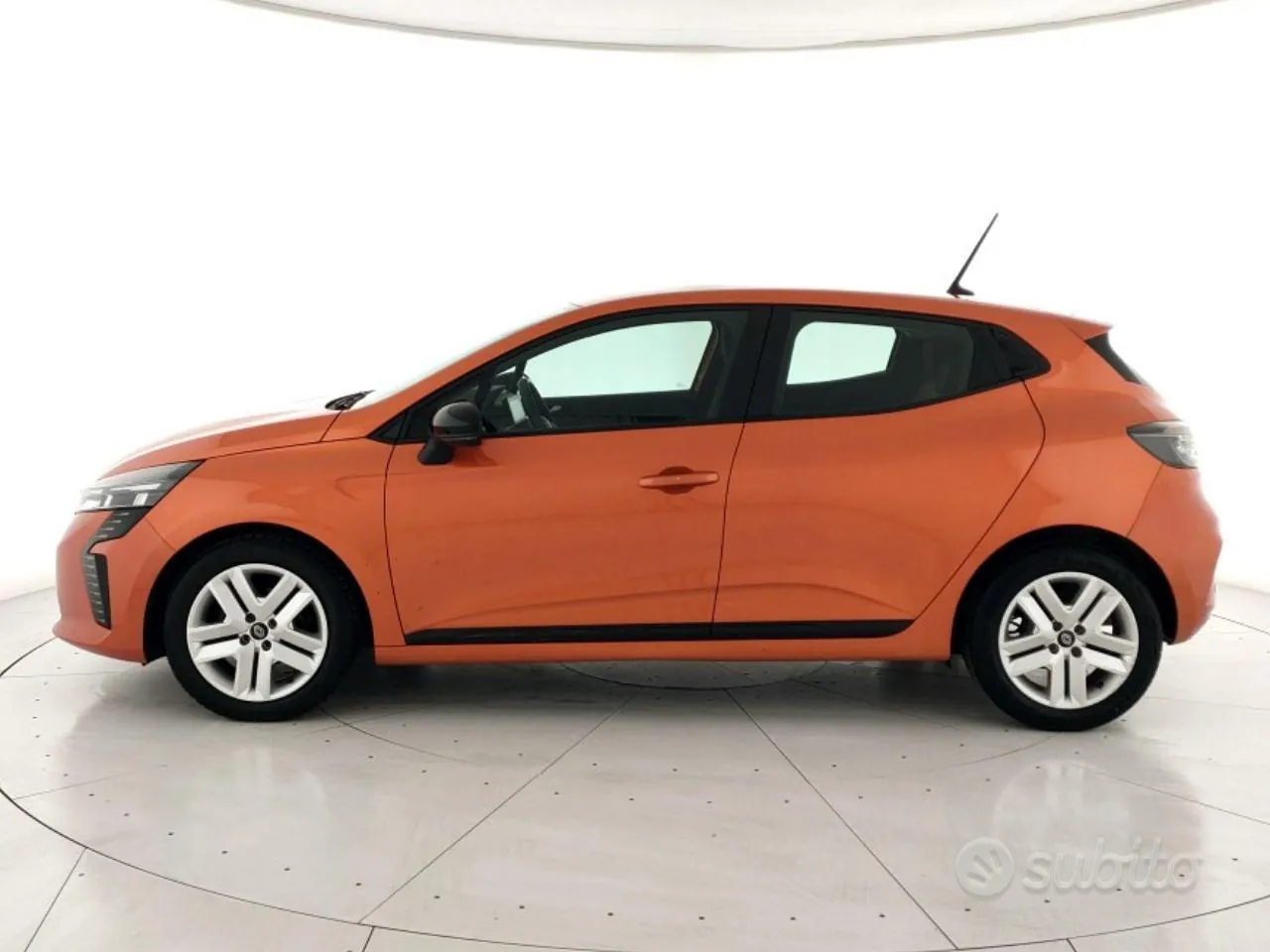 Renault Clio 2024 photo 3