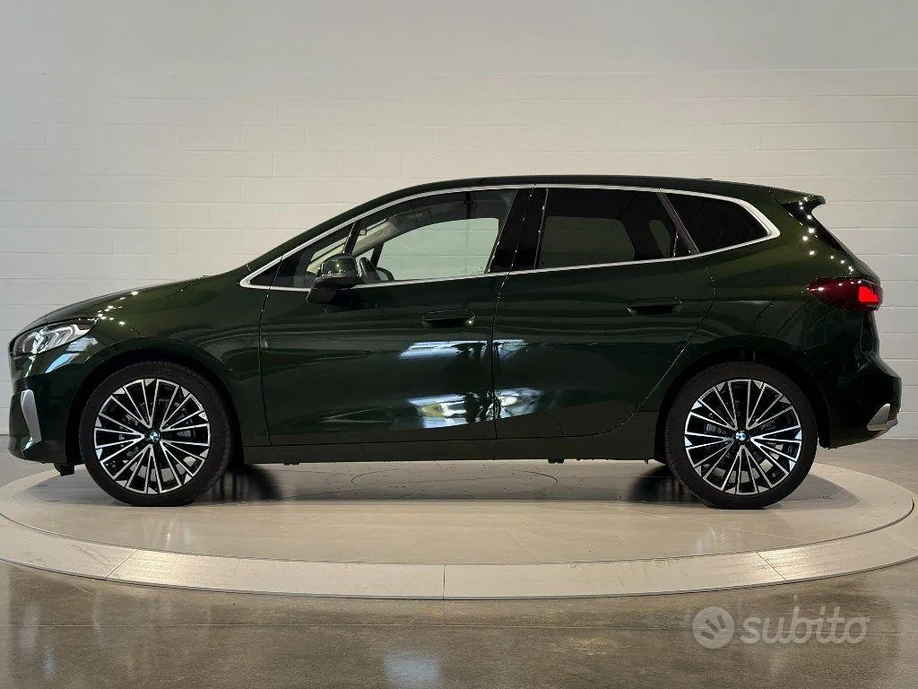 BMW 2 Series Active Tourer 2023 photo 2