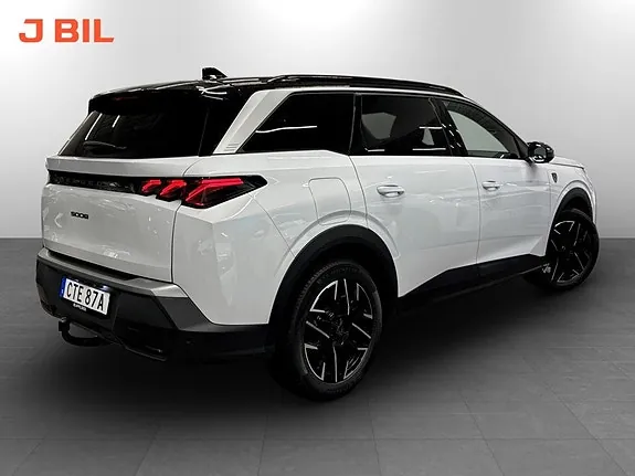 Peugeot 5008 2025 photo 3