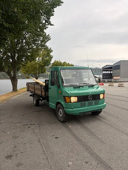 Mercedes-Benz 307 1983 photo 2