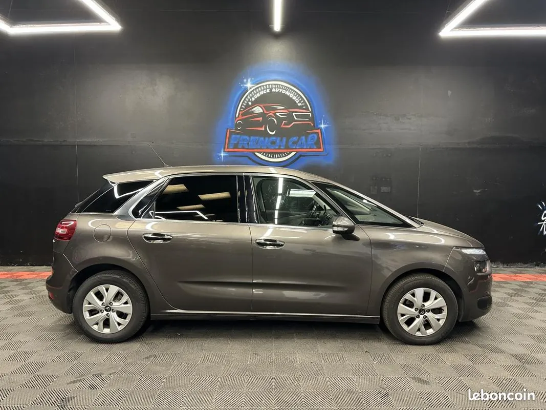 Citroen C4 Picasso 2015 photo 4