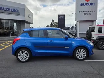 Suzuki Swift 2023 photo 5