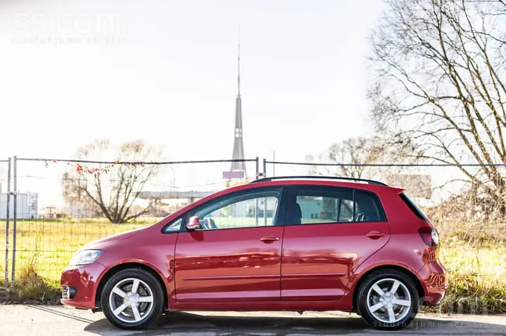 Volkswagen Golf Plus 2010 photo 4