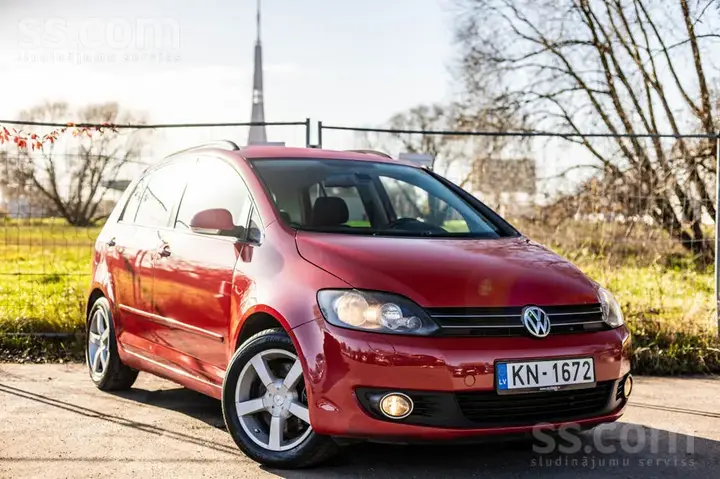 Volkswagen Golf Plus 2010 photo 2