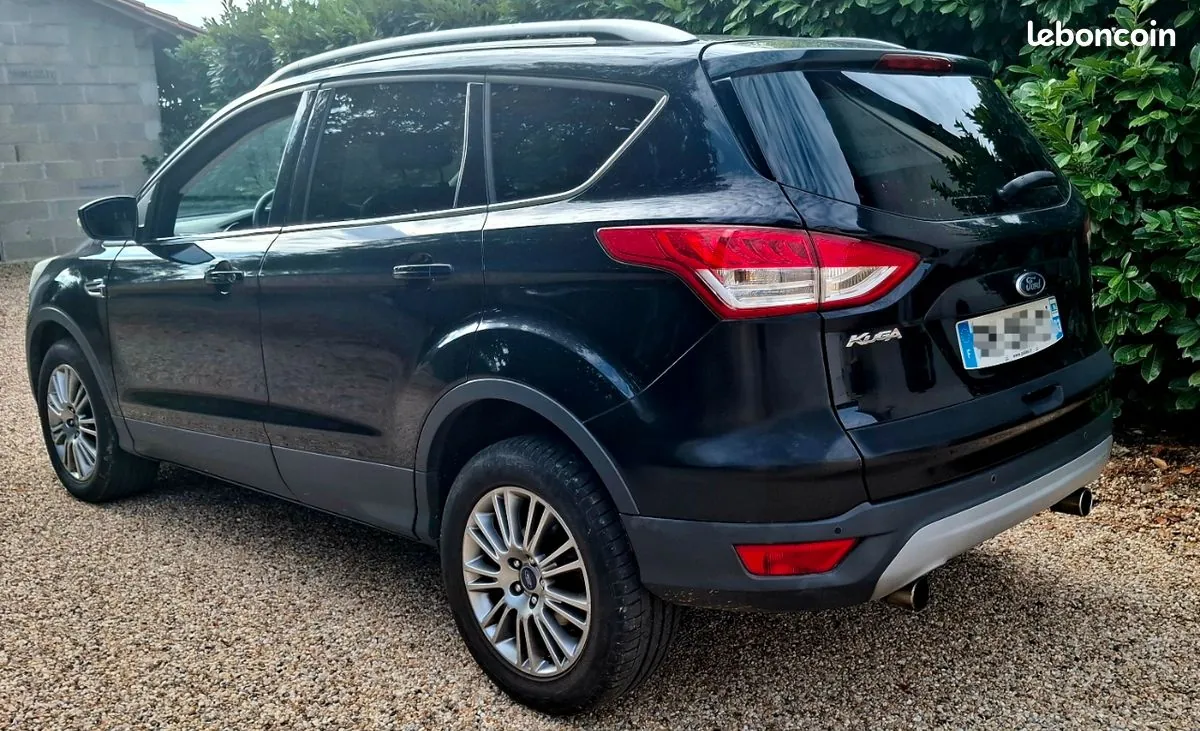 Ford Kuga 2014 photo 2
