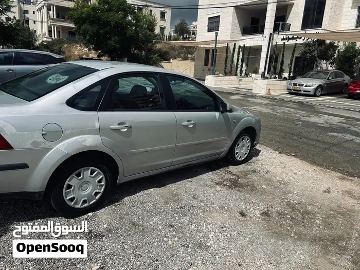 Ford Focus 2008 photo 3
