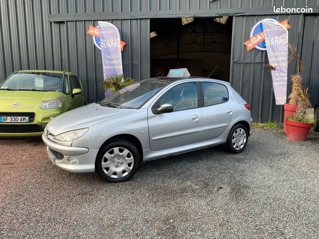 Peugeot 206