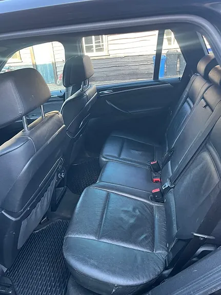 BMW X5 2010 photo 5