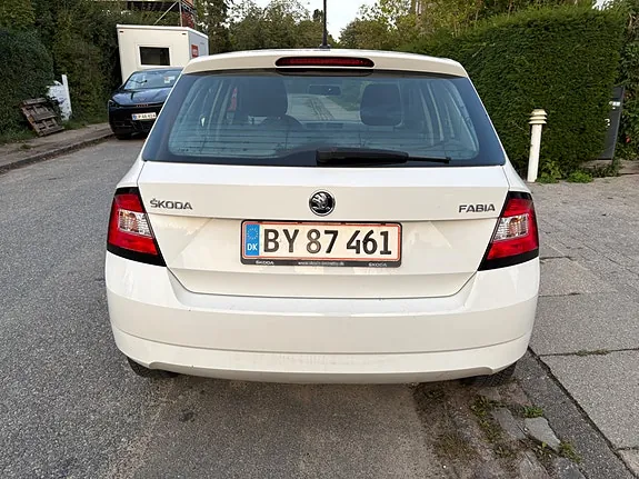 Skoda Fabia 2018 photo 5